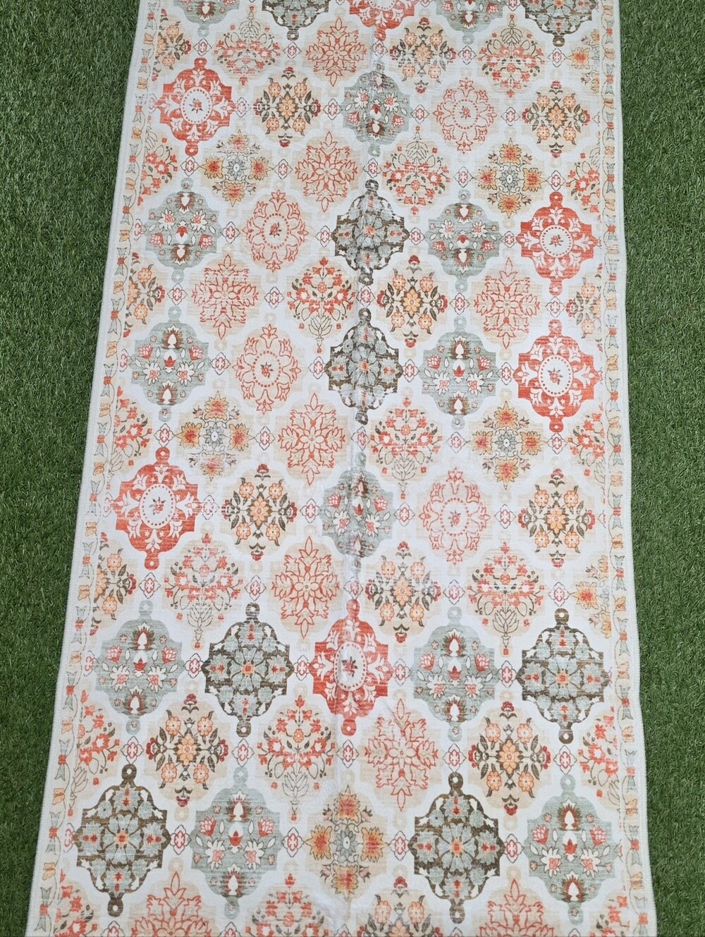 Area Rug/Runner - Picture 2 of 3